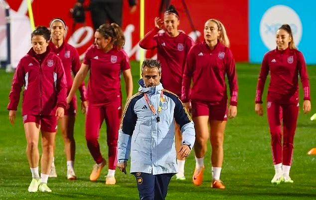 1692545949305061815.jpg 1692545949305061815.jpg